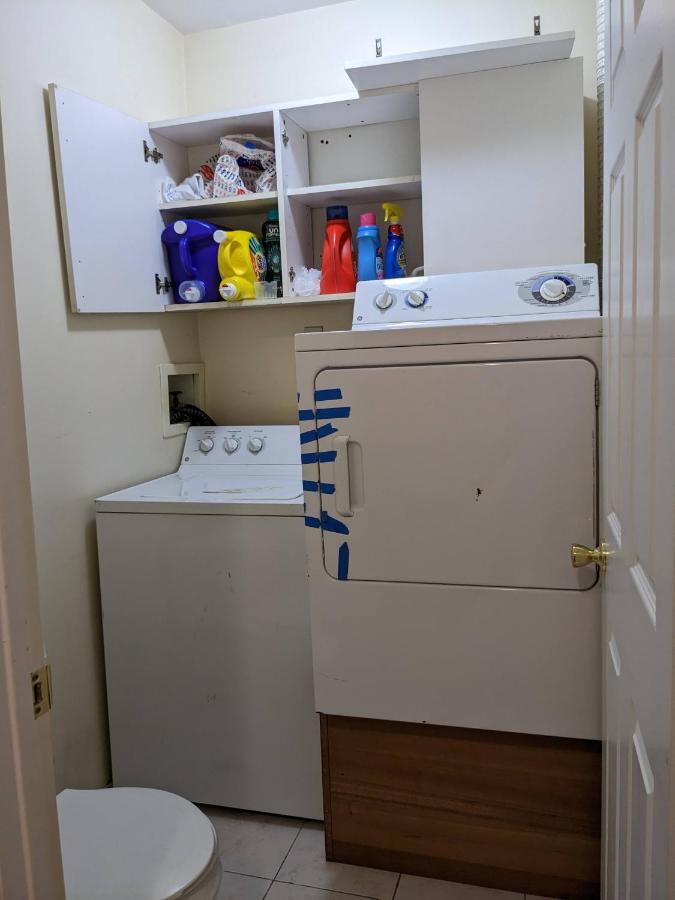 Central & Affordable Williamsburg Small Room New York Kültér fotó